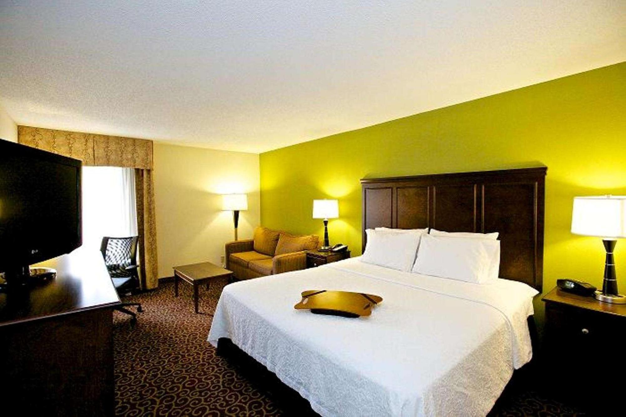 Hampton Inn Atlanta/Дагласвілл Екстер'єр фото